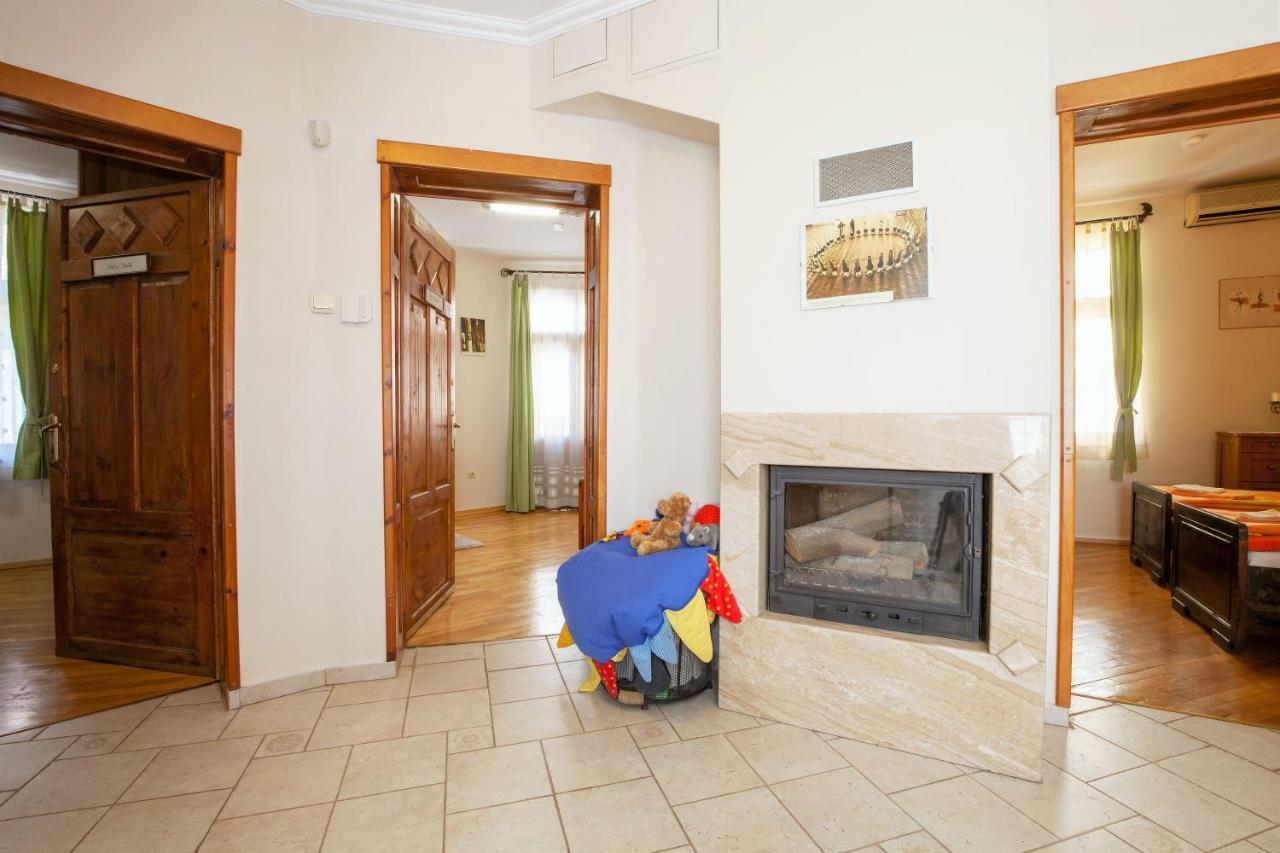 Time Traveling Apartment Sofia City Екстериор снимка